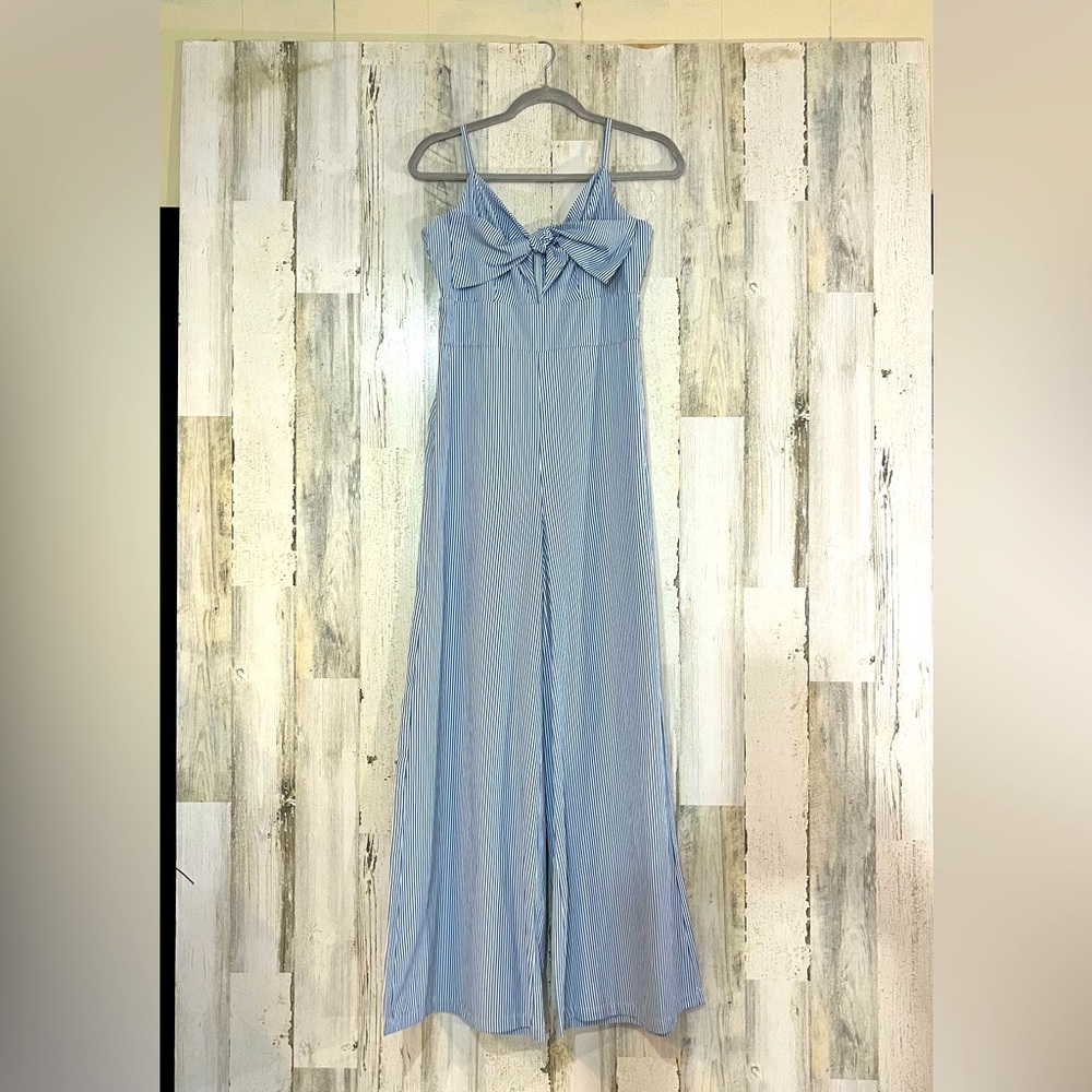 Jumpsuit GB Gianni Bini Size Small Wide Leg Blue White